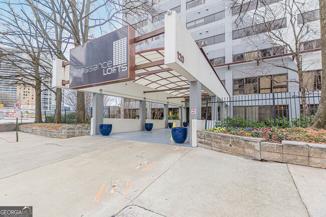 120 Ralph McGill Blvd NE in Atlanta, GA - Building Photo - Building Photo