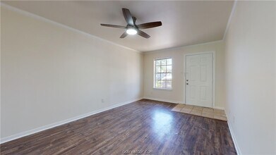 1601 Cloverdale Ct in College Station, TX - Building Photo - Building Photo