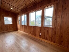 42 Pinkham Rd in Medford, MA - Building Photo - Building Photo