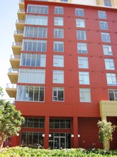 West Ocean Towers in Long Beach, CA - Building Photo - Building Photo