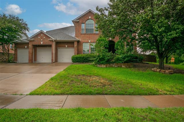 property at 2428 Kingsley Dr