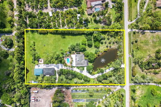 10780 Anderson Ln in Wellington, FL - Building Photo - Building Photo
