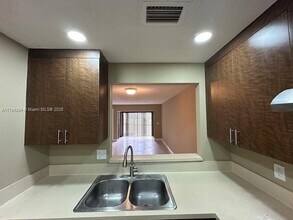 2511 NW 56th Ave in Lauderhill, FL - Building Photo - Building Photo