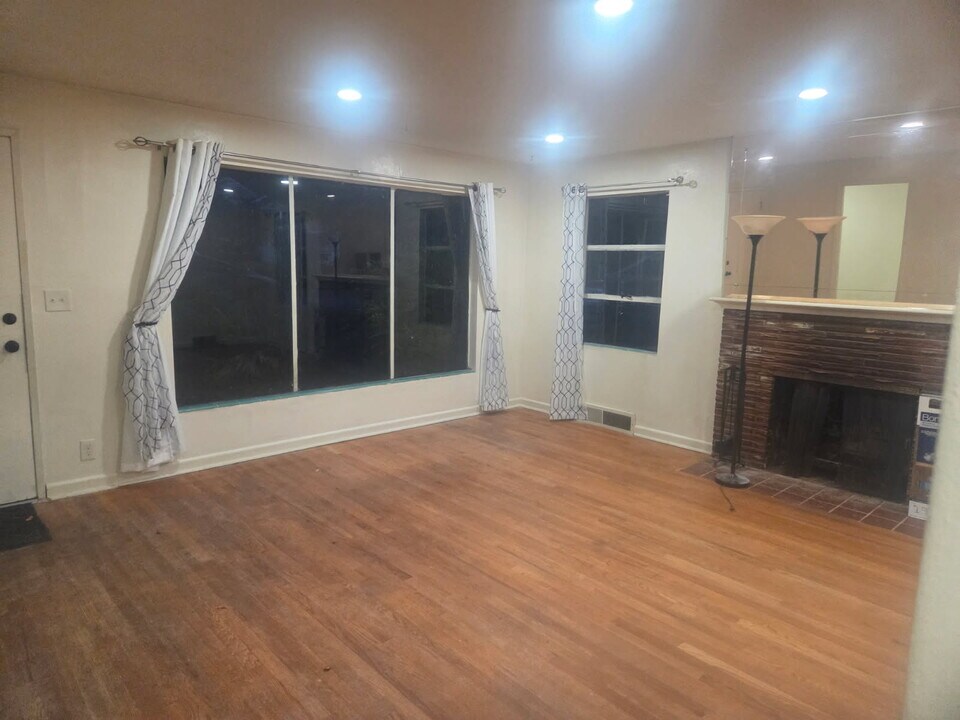 3543 NE 93rd St in Seattle, WA - Building Photo