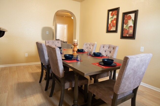 306 Washington St, Unit C in Del Rio, TX - Foto de edificio - Building Photo