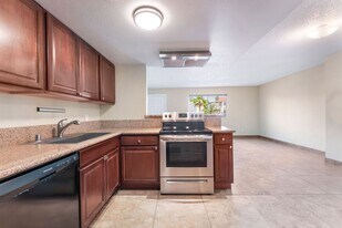 4156 Zavala St in Las Vegas, NV - Building Photo