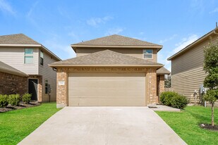 10443 Green Branch in San Antonio, TX - Building Photo