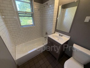 2575 N 34th St in Milwaukee, WI - Building Photo - Building Photo