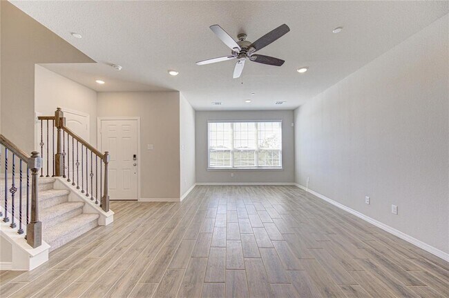 8006 Scanlan Trce in Sienna, TX - Building Photo - Building Photo