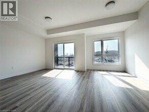 25 Palace St in Kitchener, ON - Building Photo - Building Photo