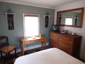110 Kennebec Rd, Unit Cherry Blossom Cottage Un in Machias, ME - Building Photo