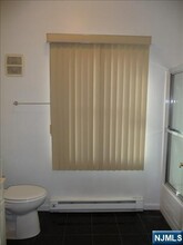 24 S William St in Bergenfield, NJ - Building Photo - Building Photo