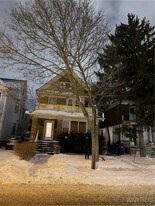 55 Harvard Pl in Buffalo, NY - Building Photo