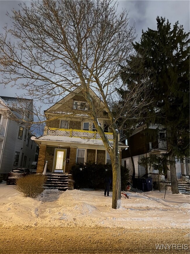 property at 55 Harvard Pl