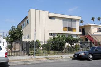 957 Dewey Ave in Los Angeles, CA - Building Photo - Building Photo