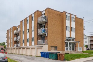 376 87E Av in Laval, QC - Building Photo