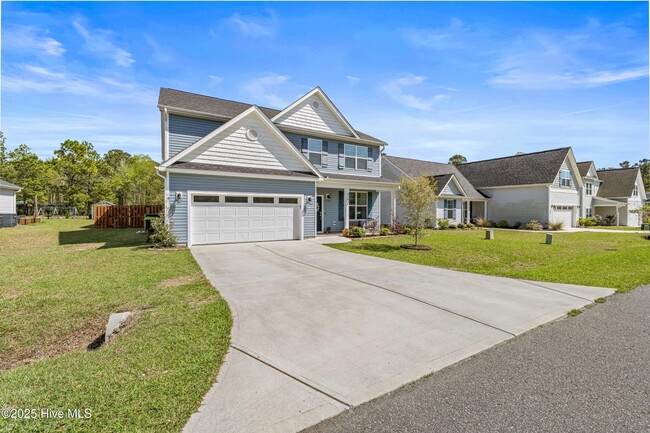 916 W Arboria Dr in Hampstead, NC - Building Photo - Building Photo