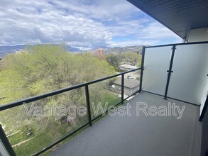 1274-1274 Devonshire Ave in Kelowna, BC - Building Photo - Building Photo
