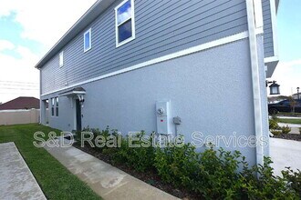 349 Sol Vis Dr in Dundee, FL - Building Photo - Building Photo