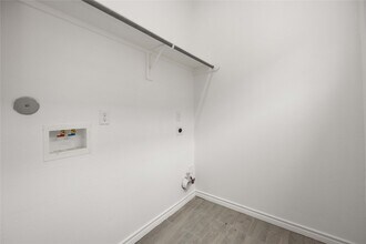 4406 Sterling St in Houston, TX - Building Photo - Building Photo