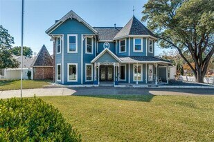 7221 Briarnoll Dr in Dallas, TX - Building Photo