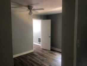 800 Shelby Ave, Unit Unit #4 in Nashville, TN - Foto de edificio - Building Photo