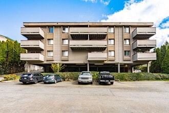 425 Apartments in Bellevue, WA - Foto de edificio - Building Photo