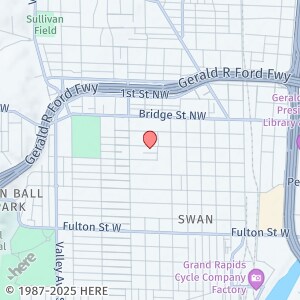 916 Chatham St NW in Grand Rapids, MI - Building Photo