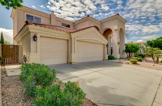 1425 W Commerce Ave in Gilbert, AZ - Building Photo - Building Photo