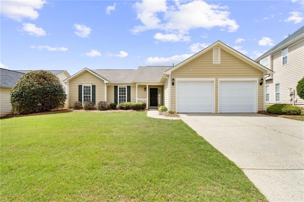 3325 Berwick Field Dr in Duluth, GA - Building Photo