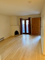 2600 W Zia Rd in Santa Fe, NM - Building Photo