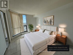 1155 Bough Beeches Blvd in Mississauga, ON - Building Photo - Building Photo