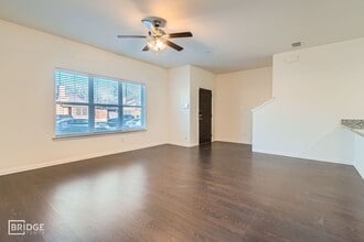 1321 Lakecrest Ln in Lewisville, TX - Building Photo - Building Photo