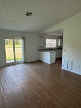 1015 Grandeur St SE in Palm Bay, FL - Building Photo - Building Photo