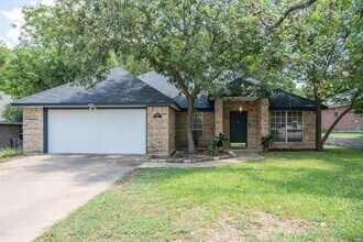 409 Gina Dr in Harker Heights, TX - Building Photo - Building Photo