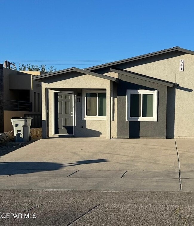 341 Kitt Rd in El Paso, TX - Building Photo - Building Photo