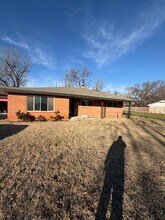 1409 NE 9th St in Oklahoma City, OK - Foto de edificio - Building Photo
