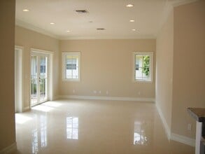 1616 NE 17th Ave in Fort Lauderdale, FL - Building Photo - Building Photo