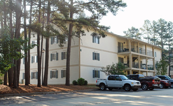 Lexington Green Condominiums in Columbia, SC - Building Photo - Building Photo