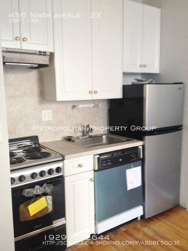 456 9th Ave in New York, NY - Building Photo - Building Photo