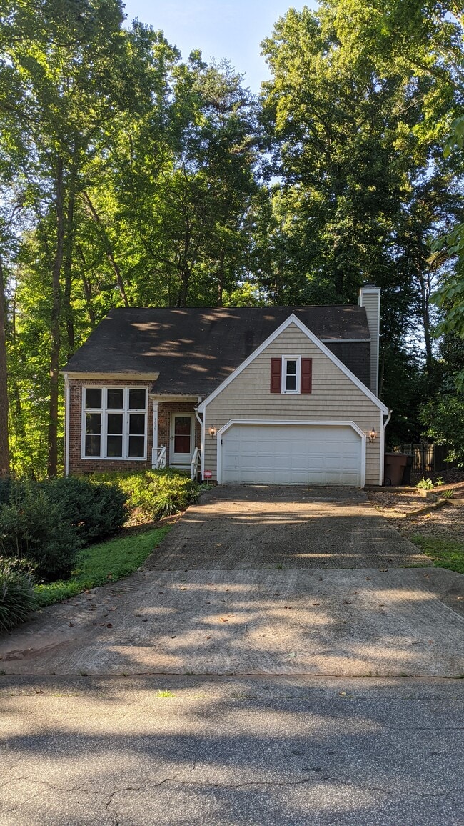 property at 4619 Country Woods Ln