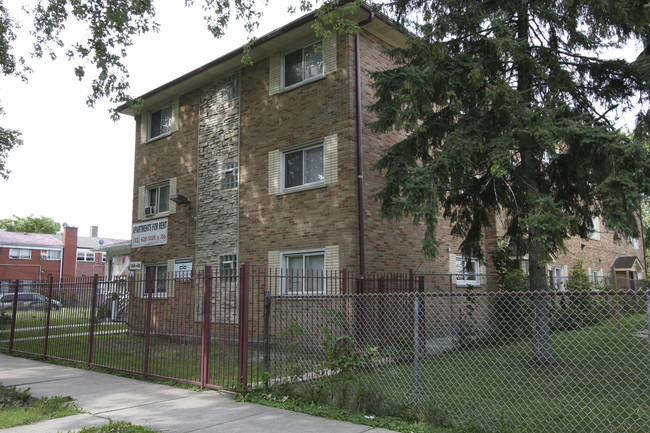 144 N Waller Ave in Chicago, IL - Building Photo - Building Photo