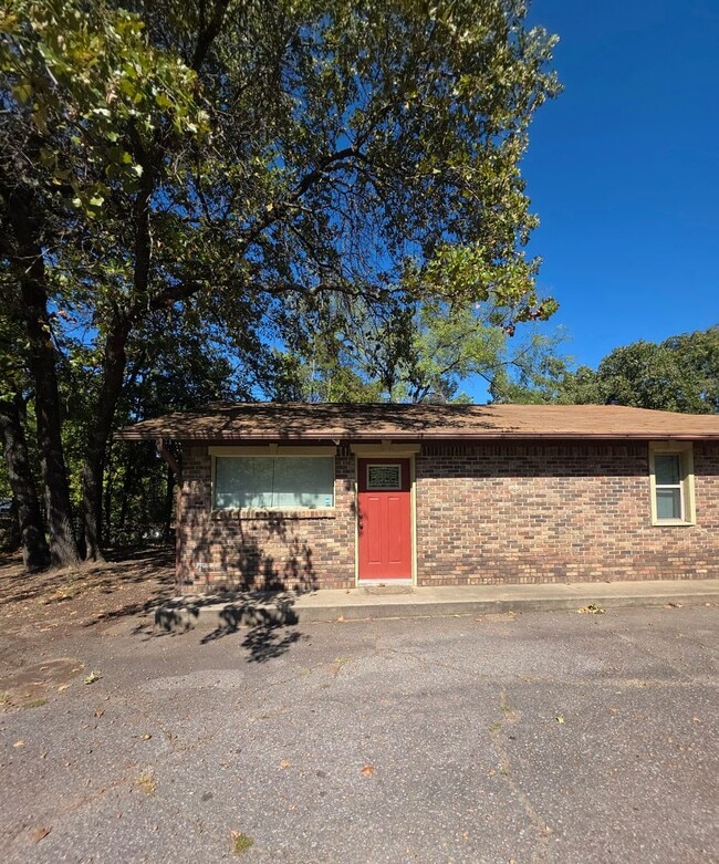 property at 901 Crow Mountain Rd