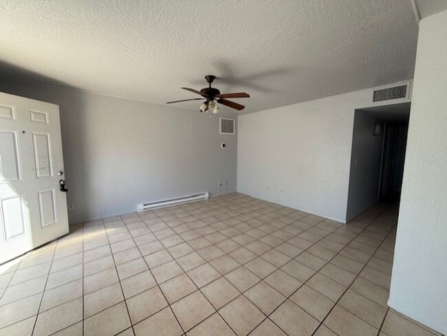 2460 S High View Cir in Cottonwood, AZ - Building Photo - Building Photo