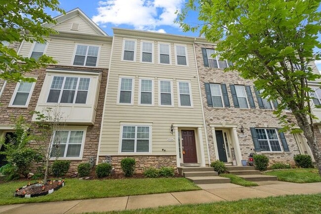 property at 9904 Wood Edge Wy