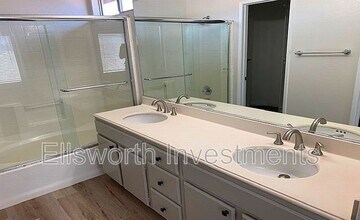 744 Cardona Ave in Chula Vista, CA - Building Photo - Building Photo