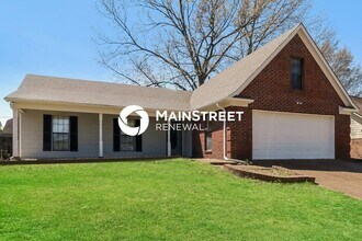 7589 Shelby Woods Cove in Memphis, TN - Building Photo - Building Photo