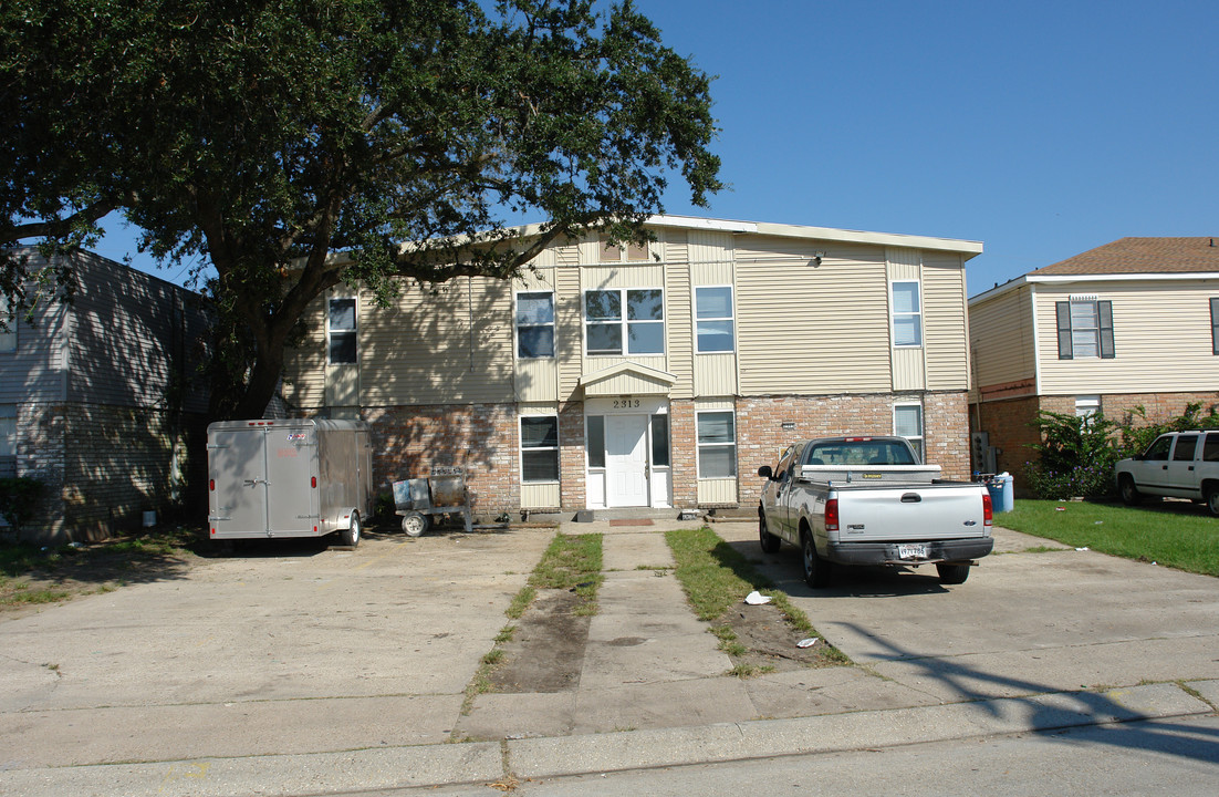 2313 Manson Ave in Metairie, LA - Building Photo