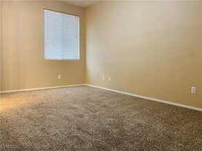 9768 W Overlook Ridge Ave in Las Vegas, NV - Building Photo - Building Photo