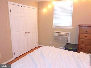 521 S 16th St in Philadelphia, PA - Building Photo - Building Photo